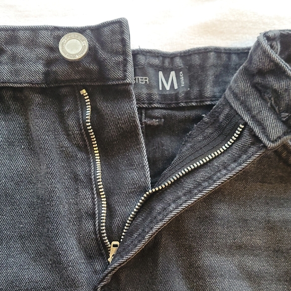 FB Sister Distressed Black Denim Shorts Size M - Picture 8 of 9